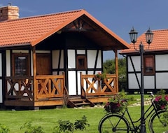 Hotel Domki Dzika Roza (Darlowo, Poljska)