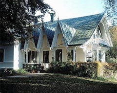 Majatalo Villa Sjotorp (Ljungskile, Ruotsi)