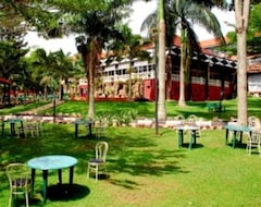 Hotel Imperial Botanical Beach (Entebbe, Uganda)