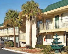 Khách sạn Motel 6 Tampa Near Fairgrounds - Casino (Tampa, Hoa Kỳ)