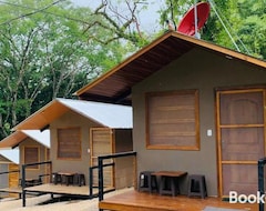 Otel Cabanas Del Bosque (Nandayure, Kosta Rika)