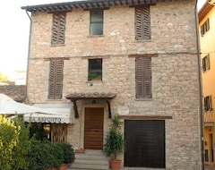 Khách sạn Camere Paolo (Assisi, Ý)