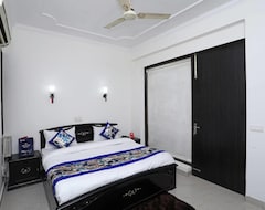 Hotel OYO 15130 Cape Jasmine Regency (Gurgaon, India)