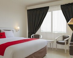 Hotelli RedDoorz Premium @ Bandung City Center (Bandung, Indonesia)