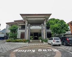Otel OYO 282 Putri Utari Guest House (Malang, Endonezya)