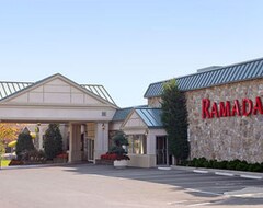 Ramada State College Hotel & Conference Center (State College, USA)