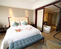 Khách sạn Haining Grand Palace Resort (Haining, Trung Quốc)