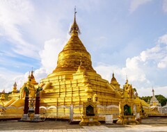 Dragon Phoenix Hotel (Mandalay, Myanmar)