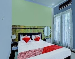 Hotel OYO 91363 Lia Stay Syariah (Nongsa, Indonezija)