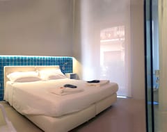 Hotel Porta del Tocco Design Suites (Taormina, Italy)