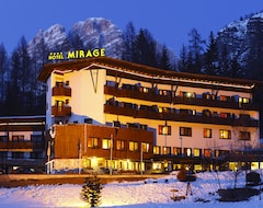 Khách sạn Hotel Mirage (Cortina d'Ampezzo, Ý)
