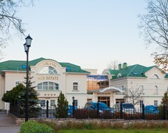 Old Estate Hotel (Pskov, Russia)