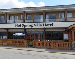 Otel Hot Spring Villa (Harrison Hotsprings, Kanada)