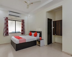 Khách sạn Collection O Krushna Rooms (Pune, Ấn Độ)