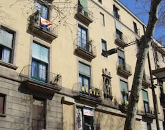 Hostal Parisien (Barselona, İspanya)