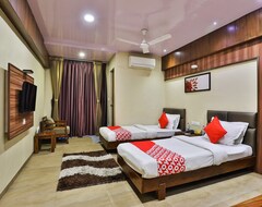 Khách sạn OYO 25065 Hotel Shree Daan (Vapi, Ấn Độ)