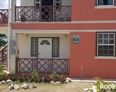 Casa/apartamento entero Breezy Apts (Oistins, Barbados)