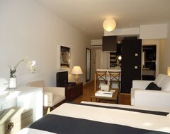 Hotel WooTravelling Plaza de Oriente Homtels (Madrid, Spain)