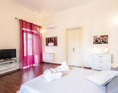 Entire House / Apartment Case Spazioscena Polimnia (Castelbuono, Italy)