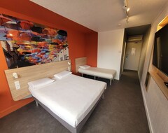 Hotel KYRIAD DIRECT LYON NORD - Dardilly (Limonest, Francuska)