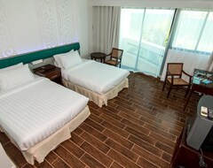 Khách sạn Vitalis White Sands (Santiago City, Philippines)