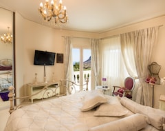 Hotelli Villa Kokalis Resort (Gouves, Kreikka)