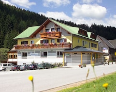 Majatalo Gasthof Spengerwirt (Hirschegg, Itävalta)