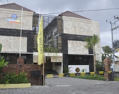 Hotelli RedDoorz Plus near Mall Bali Galeria 2 (Denpasar, Indonesia)