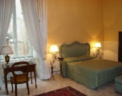 Hotel Reginella Residence (Nápoles, Italia)