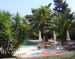 Hotel Pilalidis (Pefkohori, Greece)