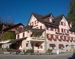 Khách sạn Gasthaus zum Ochsen (Neuhaus, Thụy Sỹ)