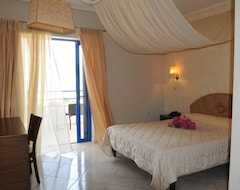 Apart Otel Alikes Apartments (Marmari, Yunanistan)