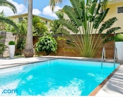 Toàn bộ căn nhà/căn hộ Orient Bay Villa, Walkable Beach, Private Pool (Baie Orientale, French Antilles)