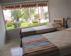 Otel Atami Escape Resort (La Libertad, El Salvador)