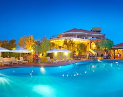 فندق Ocean Beach Hotel (سكالا بوتامياس, اليونان)