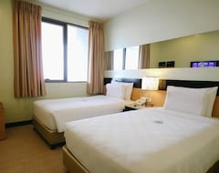 Go Hotels Iloilo (Iloilo City, Philippines)