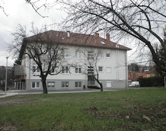 Otel Hostel Vincentinum (Zagreb, Hırvatistan)