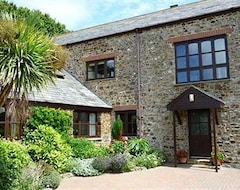 Hotel Lovely stone property, situated on the outskirts of Bude, brilliantly located (Bude, United Kingdom)