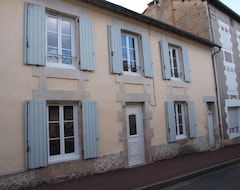 Toàn bộ căn nhà/căn hộ Town House Any Comfort (L'Isle-Jourdain, Pháp)