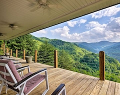 Entire House / Apartment Blue Ridge Mountain Rental With Hot Tub And Gas Grill! (Marshall, USA)