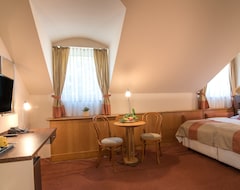 Hotel Spa Hévíz (Hévíz, Hungría)