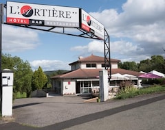 Khách sạn Hotel Restaurant L'Artiere (Ceyrat, Pháp)