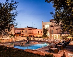 Khách sạn Hotel Colle Del Sole (Alberobello, Ý)