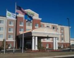 Khách sạn Holiday Inn Express Hotel And Suites Elk City, An Ihg Hotel (Elk City, Hoa Kỳ)