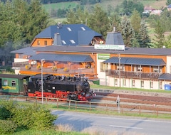 Nhà trọ Hotel An der Erzgebirgsbahn (Oberwiesenthal, Đức)