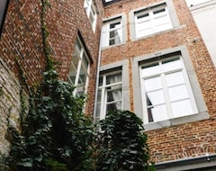 Pansion BED Collège (Namur, Belgija)
