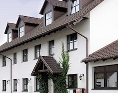 Hotel Pension & Gasthaus Kahren (Cottbus, Alemania)
