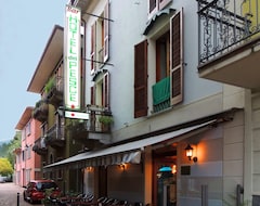 Hotelli Hotel Del Pesce (Luino, Italia)
