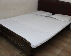 Hotel Bhagwan Regency (Moradabad, India)