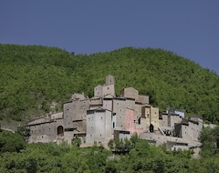 Căn hộ có phục vụ Castello Di Postignano Relais (Sellano, Ý)